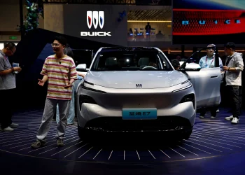 Indústria automobilística da China avança para incorporar IA após apelo de Pequim