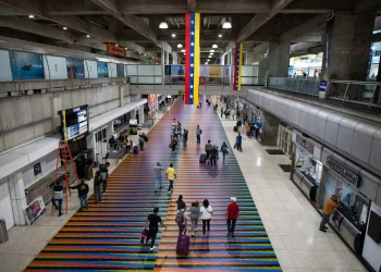 Aeroporto da Venezuela desperta em sinal precoce de recuperação econômica