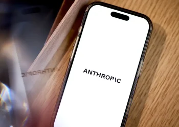 Governo Trump pressiona bancões a usar IA da Anthropic para caçar vulnerabilidades