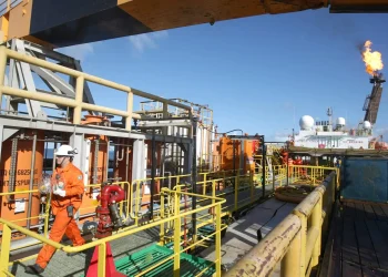 Guerra no Oriente Médio pode elevar inflação no Brasil em 1 ponto percentual, diz IFI