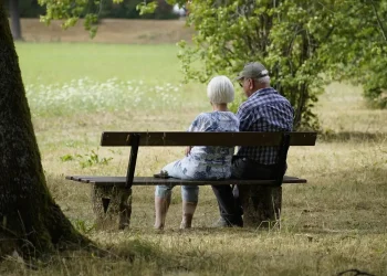 Pai, mãe e outros familiares interditados: como declarar no Imposto de Renda?
