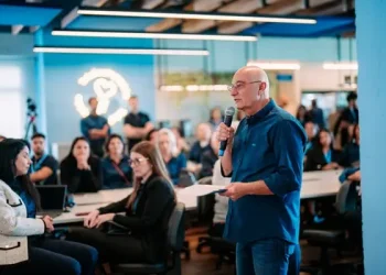 MAG cresce lucro líquido em 36% em 2025 e reorganiza estrutura para apoiar expansão