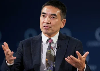 “Odeio trabalhar 5 dias”, diz CEO do Zoom, que prevê semana de 3 dias até 2031