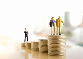 Apenas 16% dos brasileiros guardam para aposentadoria, e pouco em previdência privada