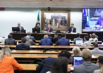 Comissão aprova sete candidatos ao TCU; votação secreta no plenário ocorre nesta terça-feira – Notícias