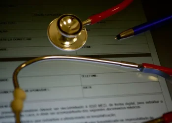 Plano de saúde não entregou informe separando titular e dependentes? Veja o que fazer