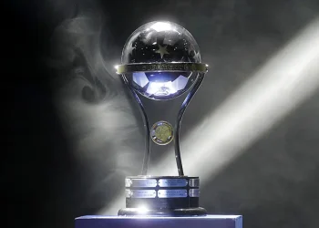 Queda de campeões da Libertadores à Sul-Americana muda patamar comercial de torneio